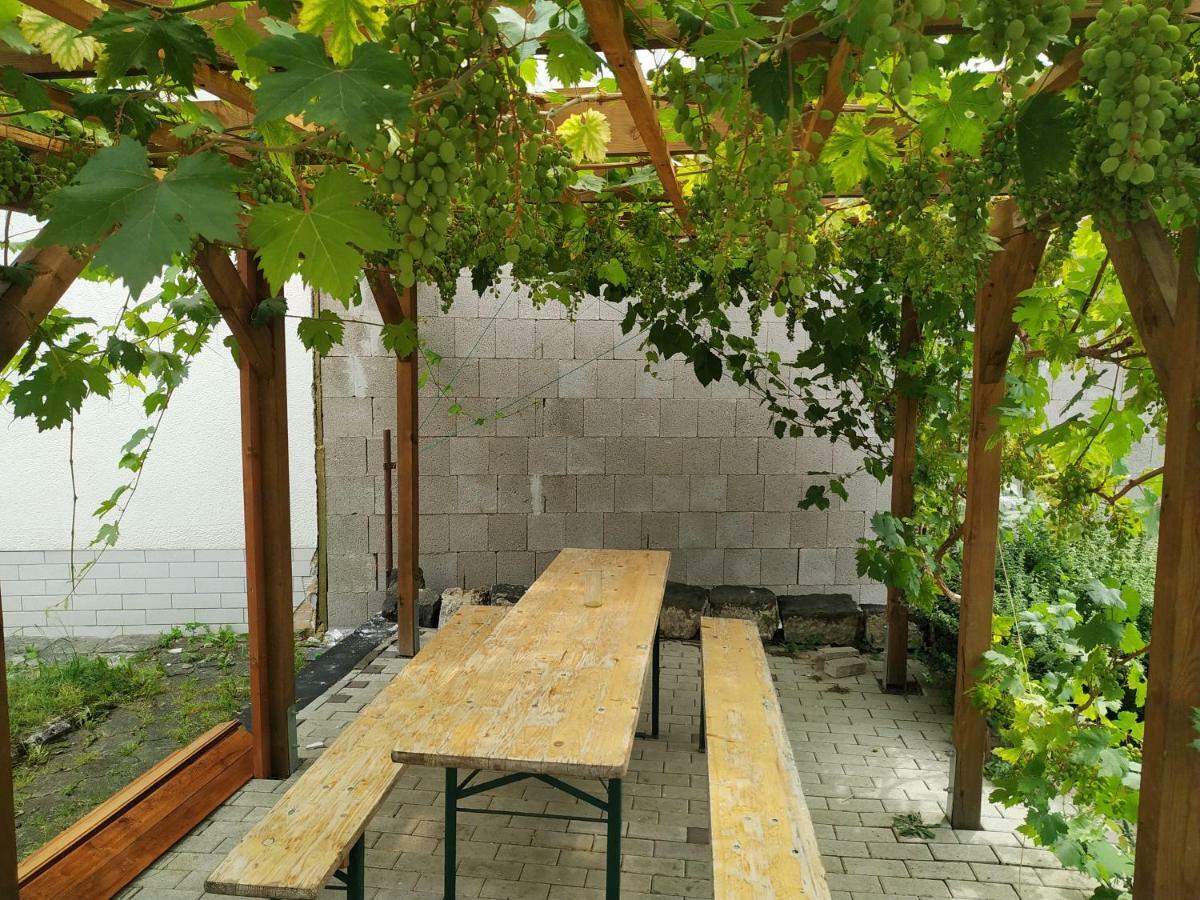 Ferienwohnung Linde - Marburg Biedenkopf Mit 5 Zimmer Und Balkon Frechenhausen Luaran gambar